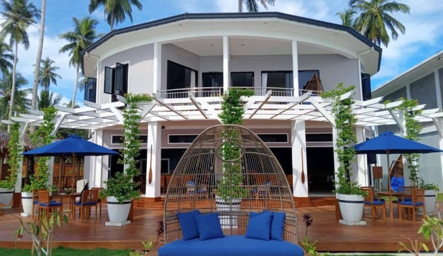 Nasara Resort - Executive Ocean Front Junior Suite 65m2
