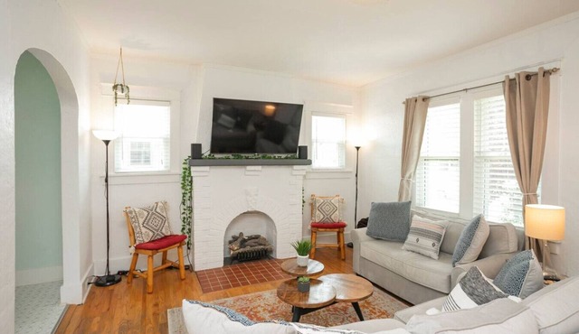 * Nashville Backyard Oasis * 8min to Broadway