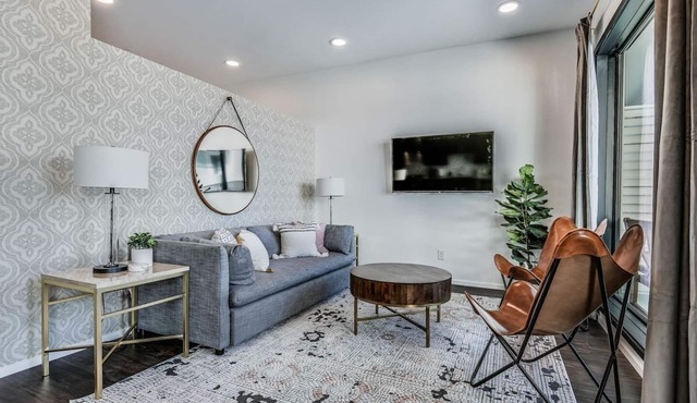 Nashville Condo Gulch/Downtown-Walking Distance!