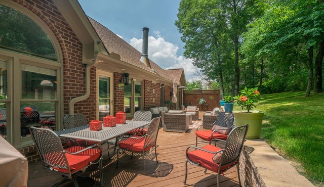 Nashville Corporate Rental: quick access to BNA, Priest Lake and Attractions!
