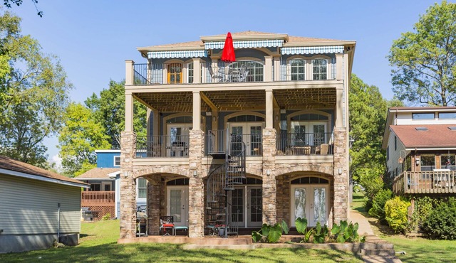 Nashville Old Hickory Lake Home