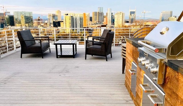Nashville's Best View - Private Rooftop Terrace, Steps from Downtown