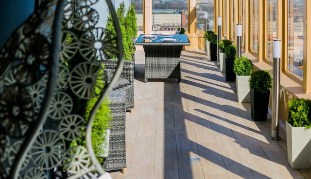 Natella Apartment - Penthouse Kievskaya 3