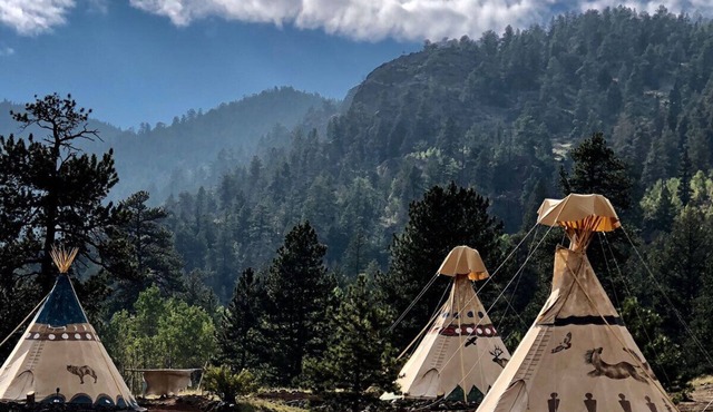 Native American Tipi 3