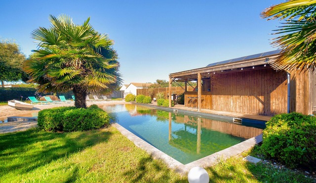 Natural lagoon and relaxation for 6