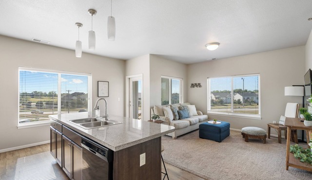 Natural Light End Unit w/Private Balcony, Gym, Pool, Pickleball, Prime Location