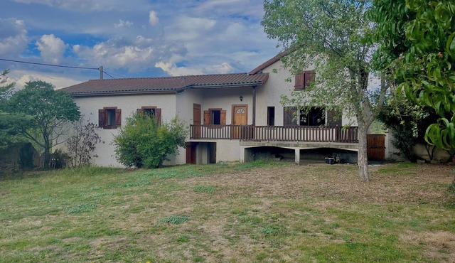 Nature and serenity gîte sleeps 9