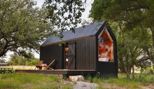 Nature Cabin Wood-Burning Hot Tub