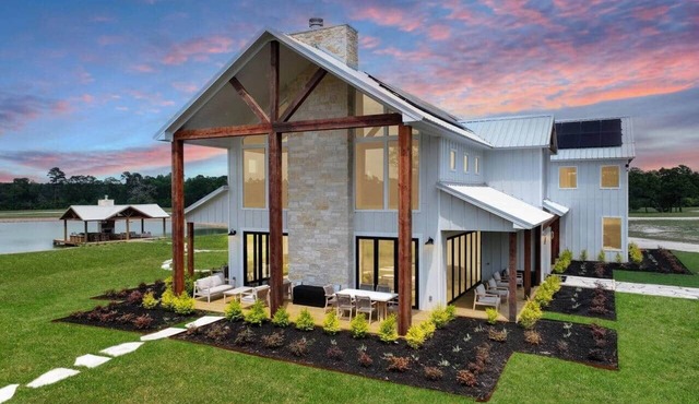 Nature, Comfort, Elegance: 162 Acre Ranch-Resort