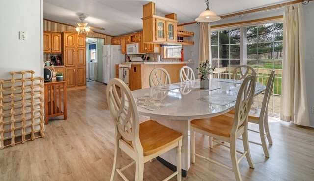 Nature-filled escape near Seneca Falls—sleep 8, explore wineries, and unwind in total comfort.