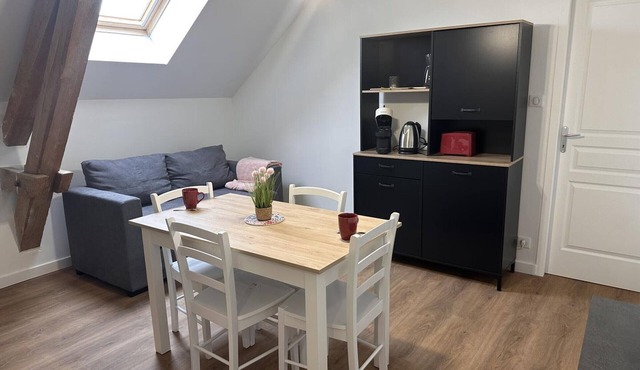 Nature Getaway, Pets Welcome, Parking and Wifi Included