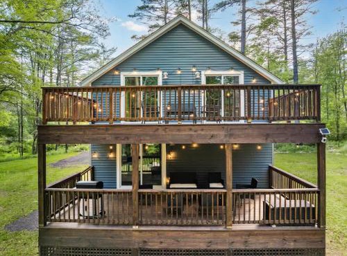 Nature Getaway - Creek, Firepit, Deck, Privacy - Delaware River