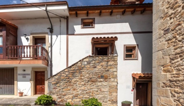 Nature Getaway with Parking – 10 Mins to Castro-Urdiales, Near Beaches and Hiking Trails