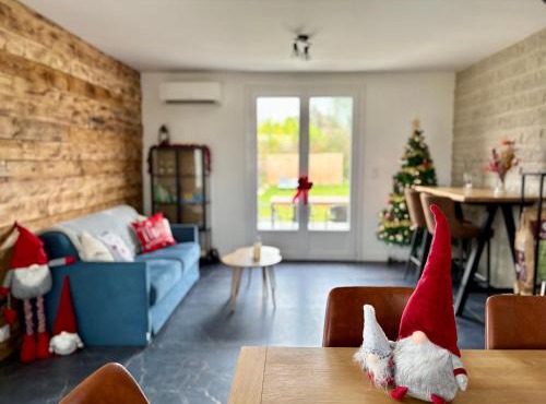 Nature & jacuzzi, 1 hr 45 min from Paris