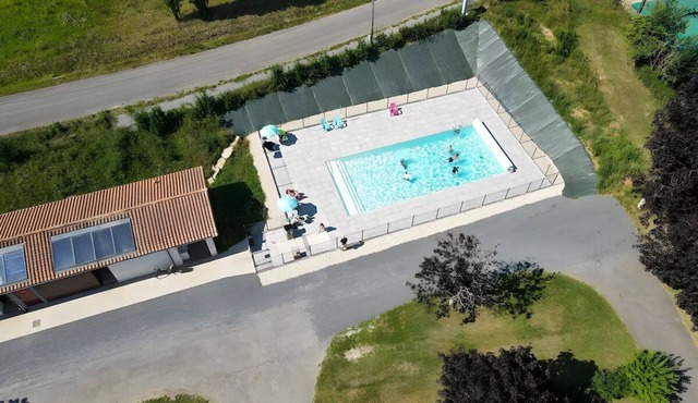 Nature Lover's Paradise with Spacious | 2 Units | Kitchen & Seasonal Pool