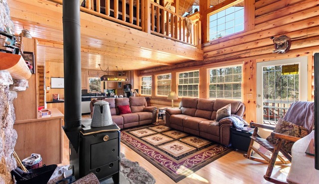 Nature Lover’s Escape Red Feather Lakes Cabin
