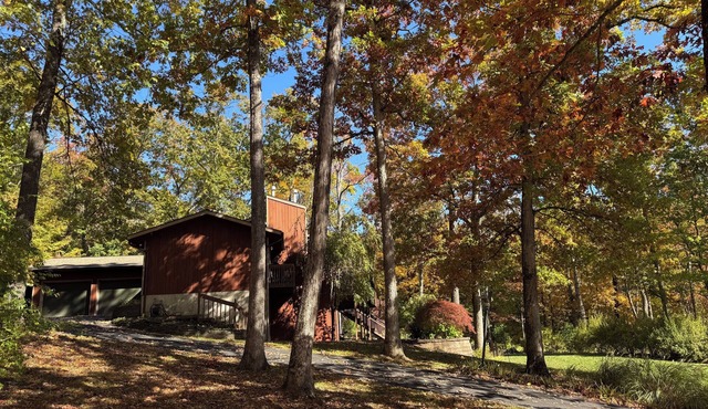 Nature Meets Comfort — Spacious Kingston Home in Bluestone Forest