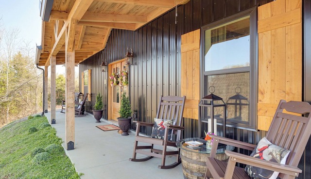 Nature Meets Nashville! Mtn-View Home in Hickman