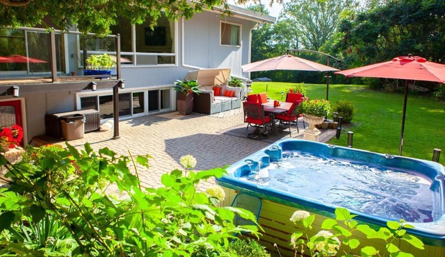 Nature Oasis BarMar 2BR Suite in Dundas close to Webster Falls