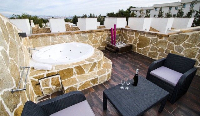 NATURE PLUS 2 - Barbecue - Jacuzzi - Pool