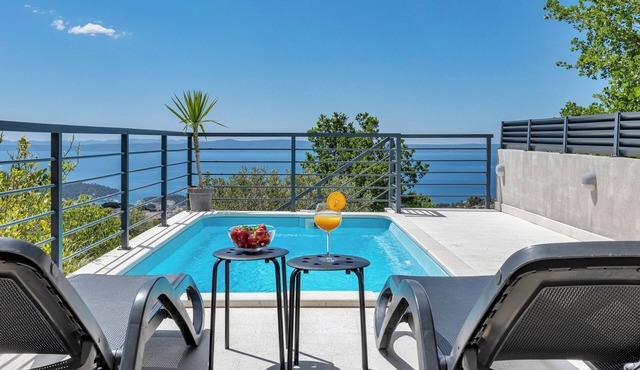 Nature Retreat Villa Marina, Private Heated Pool, Sea Views, Makarska, Croatia