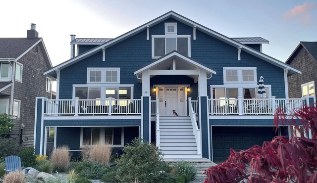 Nature’s Nook-Nestled Near Beach and Deer Lagoon 3-bedroom house, Freeland