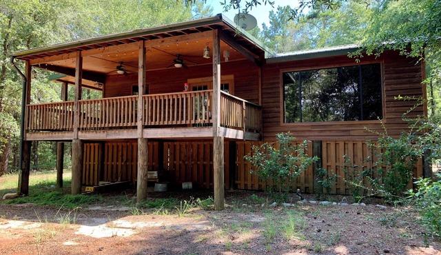 Natures Paradise : Relax and Recharge at our Riverside Cabin Retreat