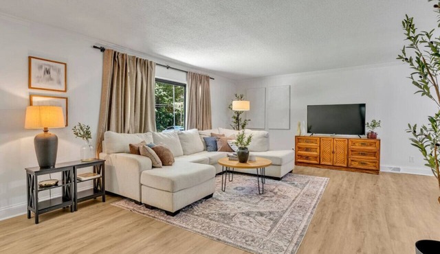 Nature’s Retreat with Game Room | Hot Tub | Sauna