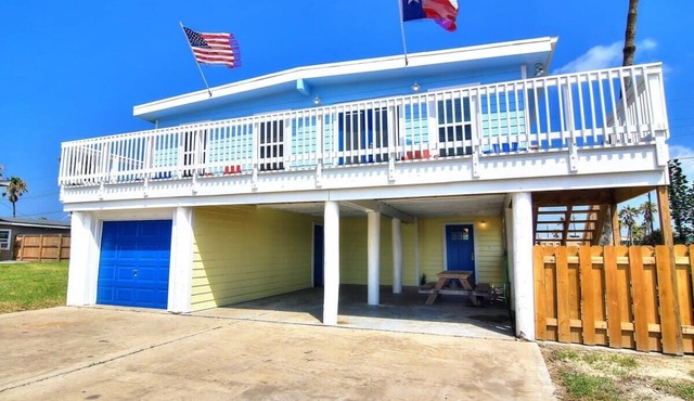Nauti Mermaid~Private Pool~Sleeps 14~Dog Friendly