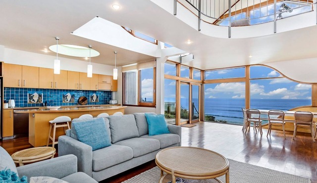 Nautica - Elevated Views of East Beach