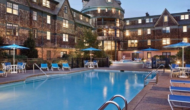 Nautical Comfort in Newport – Spacious 2-Bedroom at Club Wyndham Long Wharf