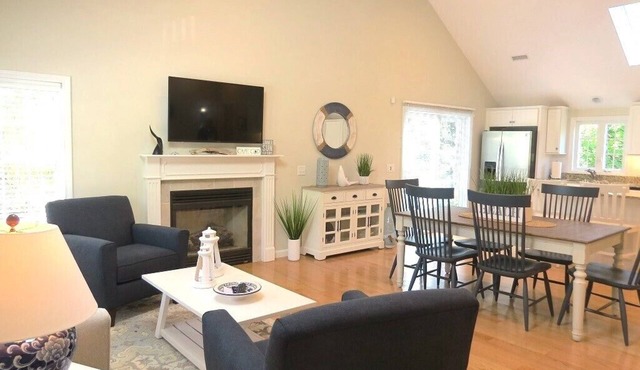 Nautical Comfort near Rail Trail