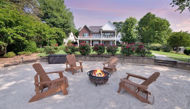 Nautical Ridge by Stay Lake Norman