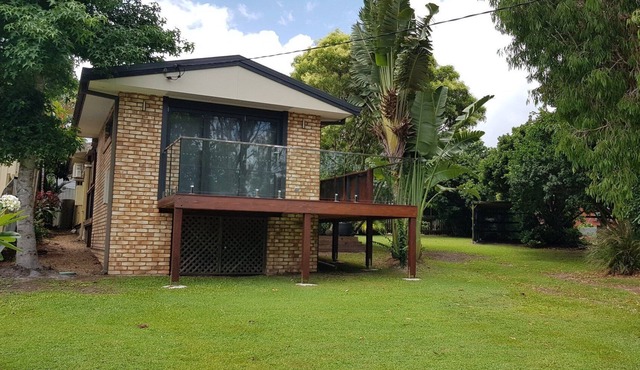Nautilus Cottage Tin Can Bay