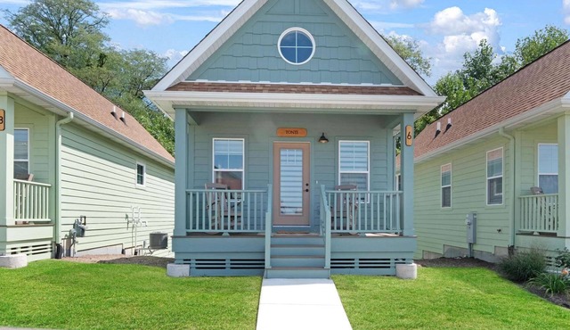 Navvy Town Neighborhood at Heritage Harbor