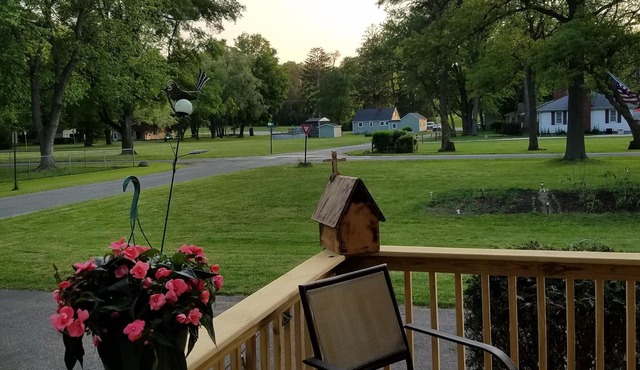 ☘ND Location,Location☘0.2mi E of Campus Walk 2 game 6bdr-2bath Home Plus Parking