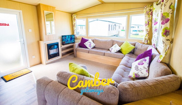 ND17 - Marlie Farm Holiday Park - New Romney - Sleeps 8