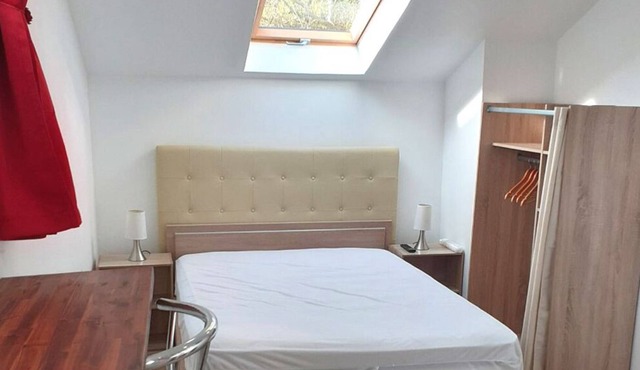 (N°08) New studio with free private parking