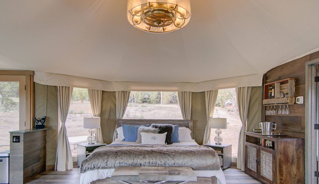 Ndotto Rustic Luxury Resort Glamping