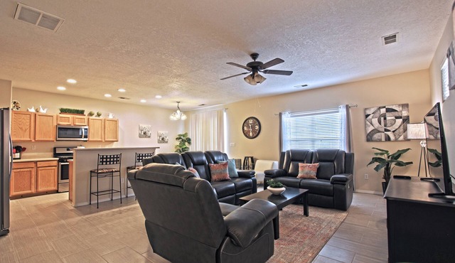Near Airport, University, Stadiums & more. Sleeps 8 by a Premier Partner Host!