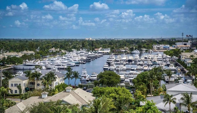 Near Airport with Free Shuttle & Pool Vibes