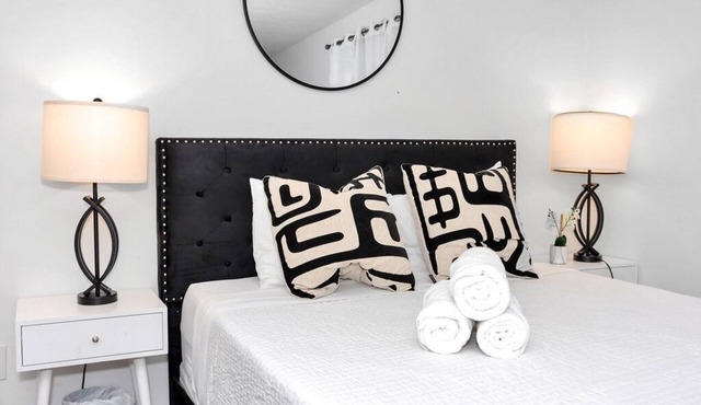 Near Arsenal& University