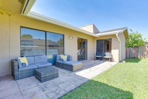 Near Beaches Pet-Friendly Sunrise Escape with Patio