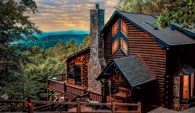 Near Blue Ridge Gorgeous Views Hot Tub Theater Room