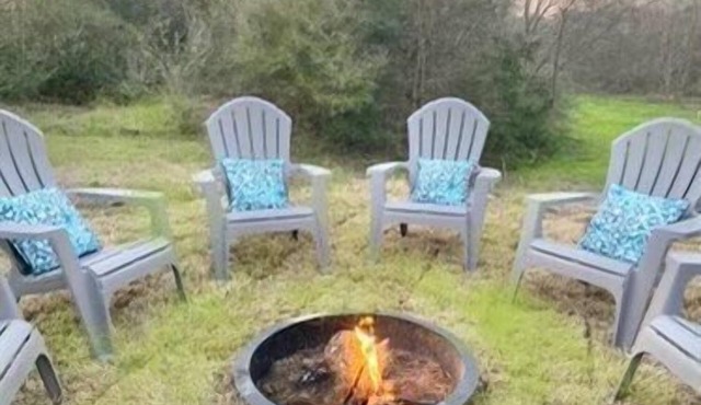 NEAR BRAZOS COUNTY EXPO CENTER. ENJOY FRESH AIR AND STARRY NIGHTS.