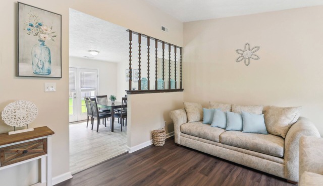 Near Camp Lejeune: Jacksonville Getaway