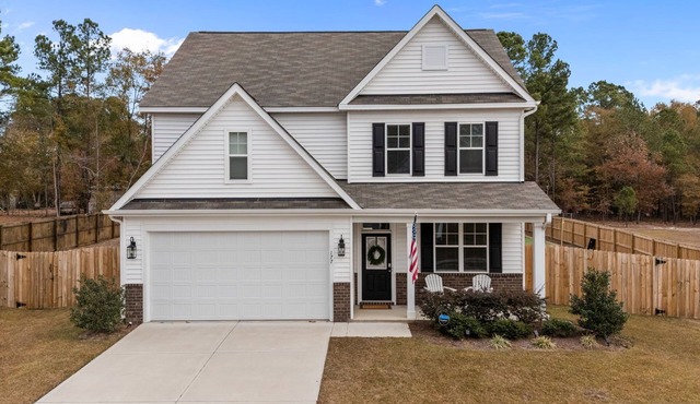 Near Carolina Horse Park Family Friendly 4BR Home w/Poker Room & Bocce