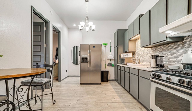 Near Casino & Shops: Cozy Apt in West El Paso!