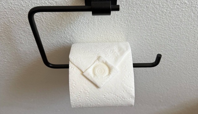 Near Clearwater Serene 3-bedroom house with AC in charming Oldsmar