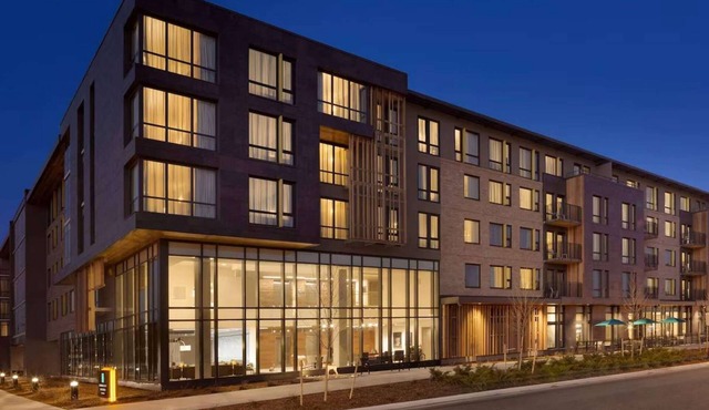 Near CU Boulder + Free Breakfast. Pool. Fitness.